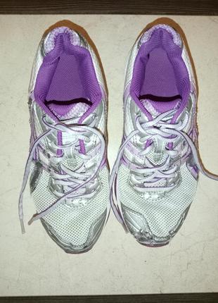Кроссовки спортивные asics р. 37