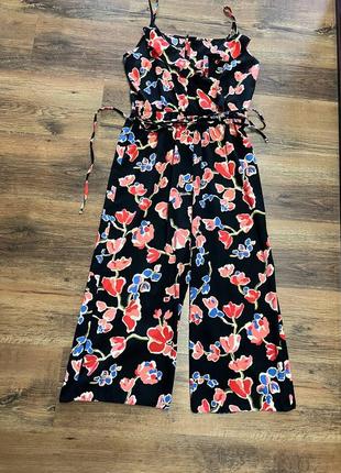 Стильний комбінезон кюлоти