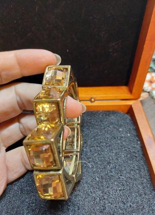Шикарний браслет з золотавими камінцями