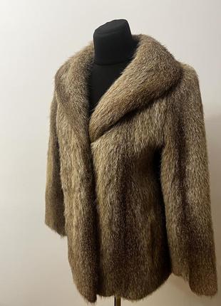 Натуральна шубка, коротка