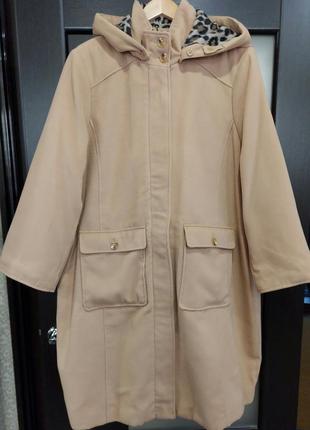 Cellbes демисезонное пальто с капюшоном большой размер бежевая кэмел куртка оверсайз1 фото