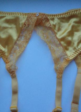 Пояс для панчіх