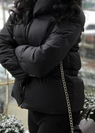 Куртка женская черная