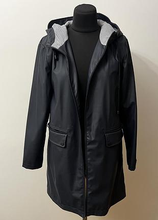Дощовик zara