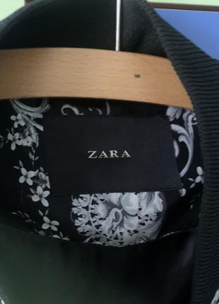 Легенька курточка zara3 фото