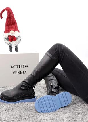 Bottega veneta black blue популярные высокие зимние массивные сапоги ботинки черные голубая подошва натуральная кожа с мехом9 фото
