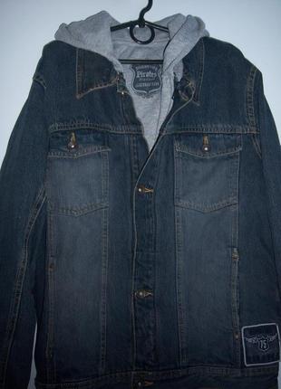 Курточка джинсова для хлопчика ріст 158-164 див.
