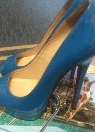 Туфлі christian louboutin made in italy