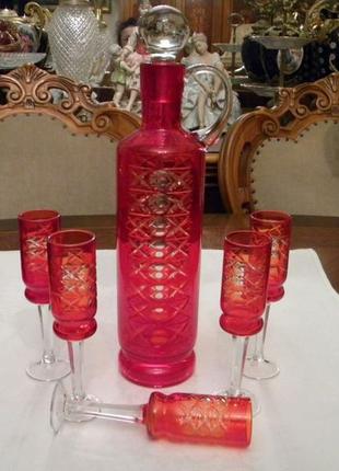 Старовинний набір неман графин чарки кольорове скло срср 1950 років №550е