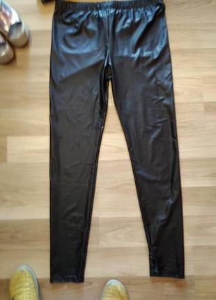 Супер стильні жіночі під шкіру на резинці,тканина приємна до тіла