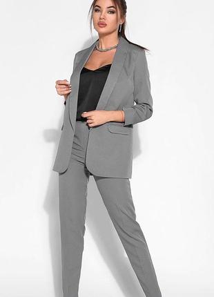 Стильный серый брючный костюм двойка пиджак+брюки
