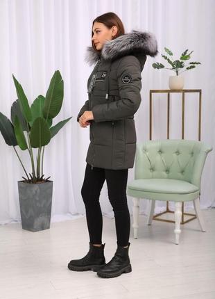 Теплая женская зимняя куртка на тинсулейте с натуральной чернобуркой . бесплатная доставка4 фото
