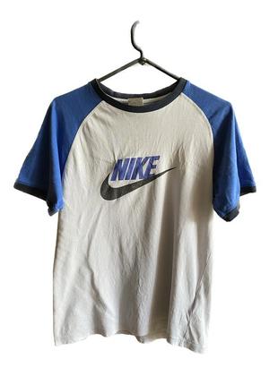 Футболка nike біла