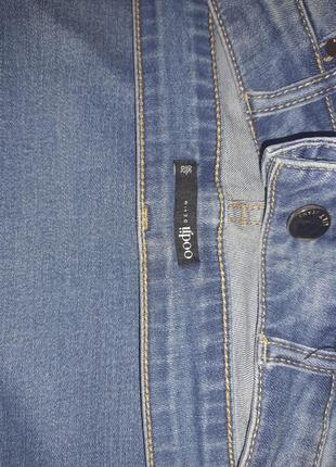 Стильныеі жіночі джинси3 фото