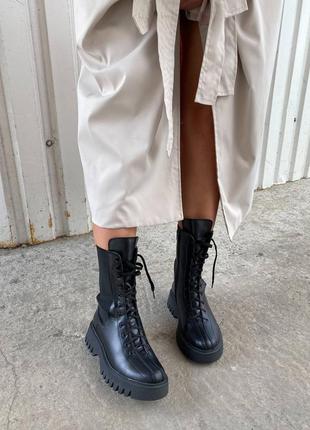 Стильные ботинки челси на резинке и шнуровке женские кожаные черные зимние кожа мех(зима 2022-2023)3 фото