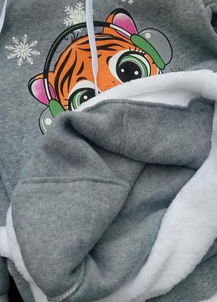 Кофта дівчинка 3,4роки 2