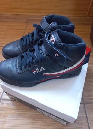 Продам ботинки fila