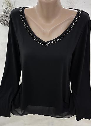 Лёгкая трикотажная кофточка