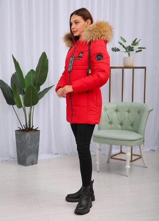 Фабричная зимняя женская теплая куртка на тинсулейте с натуральным мехом енота. бесплатная доставка4 фото
