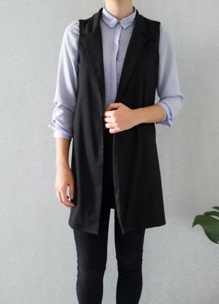 Стильный жакет чёрного цвета