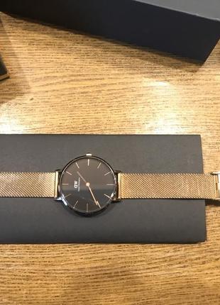 Годинник daniel wellington8 фото