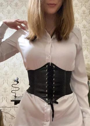 Корсет жіночий білий широкий пояс на резинці на шнурівці чорний
