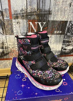 Стильные светящиеся зимние ботинки skechers, 36 размер