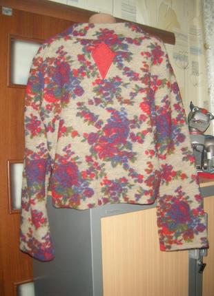 Яркий пиджак из вяленной шерсти, размер l4 фото