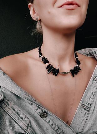 Колье из агата, обсидиана, горного хрусталя