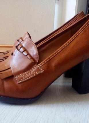 Туфлі Leather 41 раз.