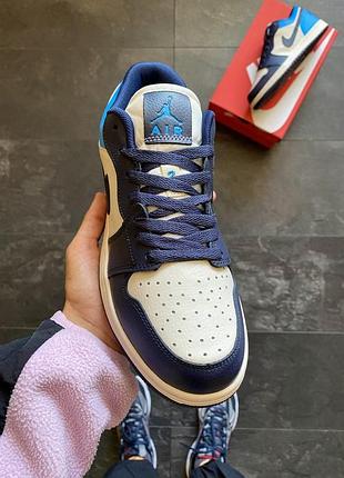 Чоловічі кросівки nike air White jordan retro 1 low blue white v23 фото