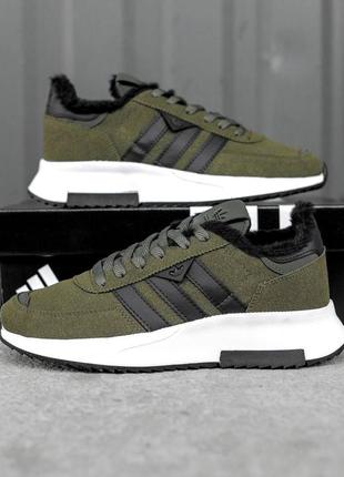 Зимові кросівки adidas3 фото