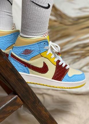 Жіночі кросівки nike air jordan 1 mid se fearless 2 / smb5 фото