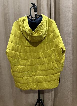 Желтая женская куртка2 фото