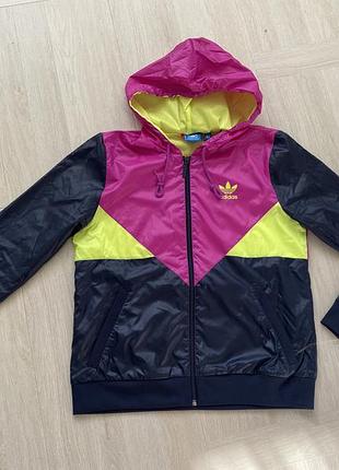 Оригинальная брендовая ветровка