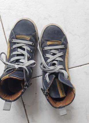 Кожанные  кроссовки-ботиночки на осень-весна от primigi-италия2 фото