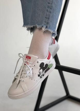 Жіночі кросівки  Jeremy Scott x adidas Originals "Shark" mickey Duramo женские кроссовки адидас5 фото