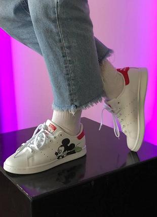 Жіночі кросівки  Jeremy Scott x adidas Originals "Shark" mickey Duramo женские кроссовки адидас8 фото