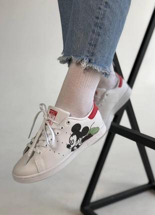 Жіночі кросівки  Jeremy Scott x adidas Originals "Shark" mickey Duramo женские кроссовки адидас9 фото