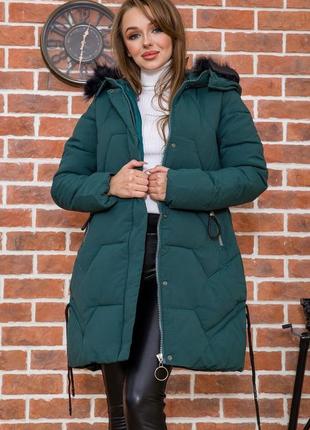 Женская курточка с капюшоном на меху8 фото