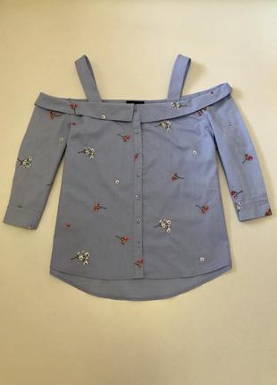 Гарна сорочка з вишивкою