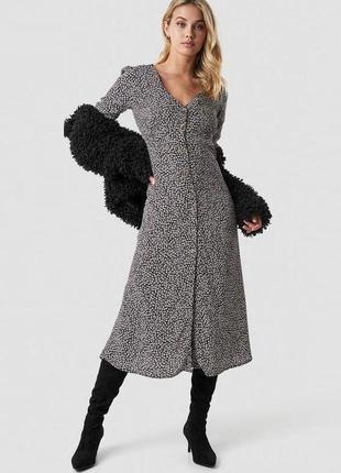 Розпродаж натуральне плаття mango  міді/максі asos на гудзиках c зав'язками на рукавах