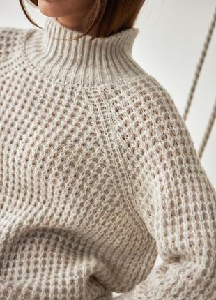Женский мягкий шерстяной свитер цвета слоновая кость. модель 1949 trikobakh7 фото