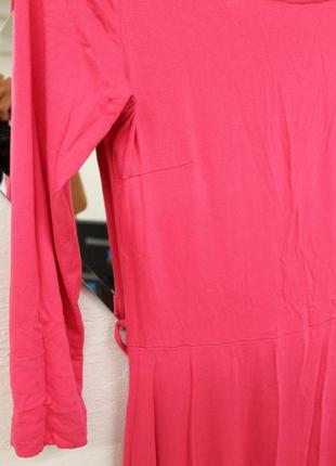 Яскраве жіноча рожеве трикотажне плаття2 фото
