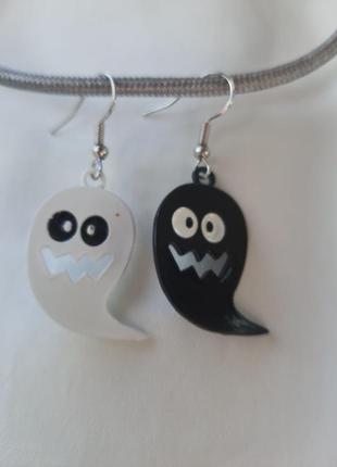 Сережки «привиди»