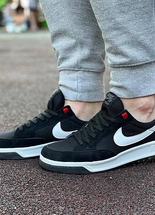 Nike 4