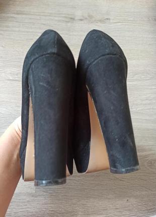 Замшеві чорні туфлі на платформі5 фото