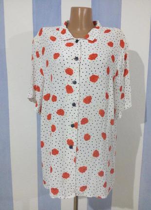 Гарна блуза великого розміру