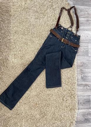 Классный джинсы-комбинезон