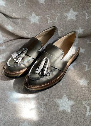 Лофери clarks